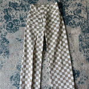 Small Checkered Beige and White Pants